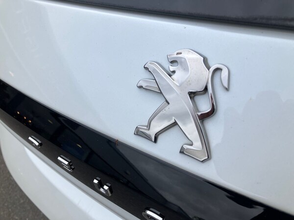Used Peugeot 208 2022 for sale - 75970643: Photo 40