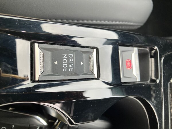 Used Peugeot 208 2022 for sale - 75970643: Photo 43