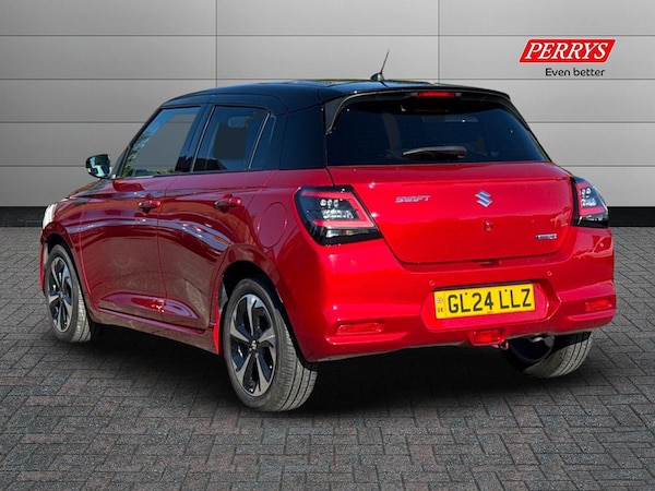 Used Suzuki Swift 2024 for sale - 75536261: Photo 2