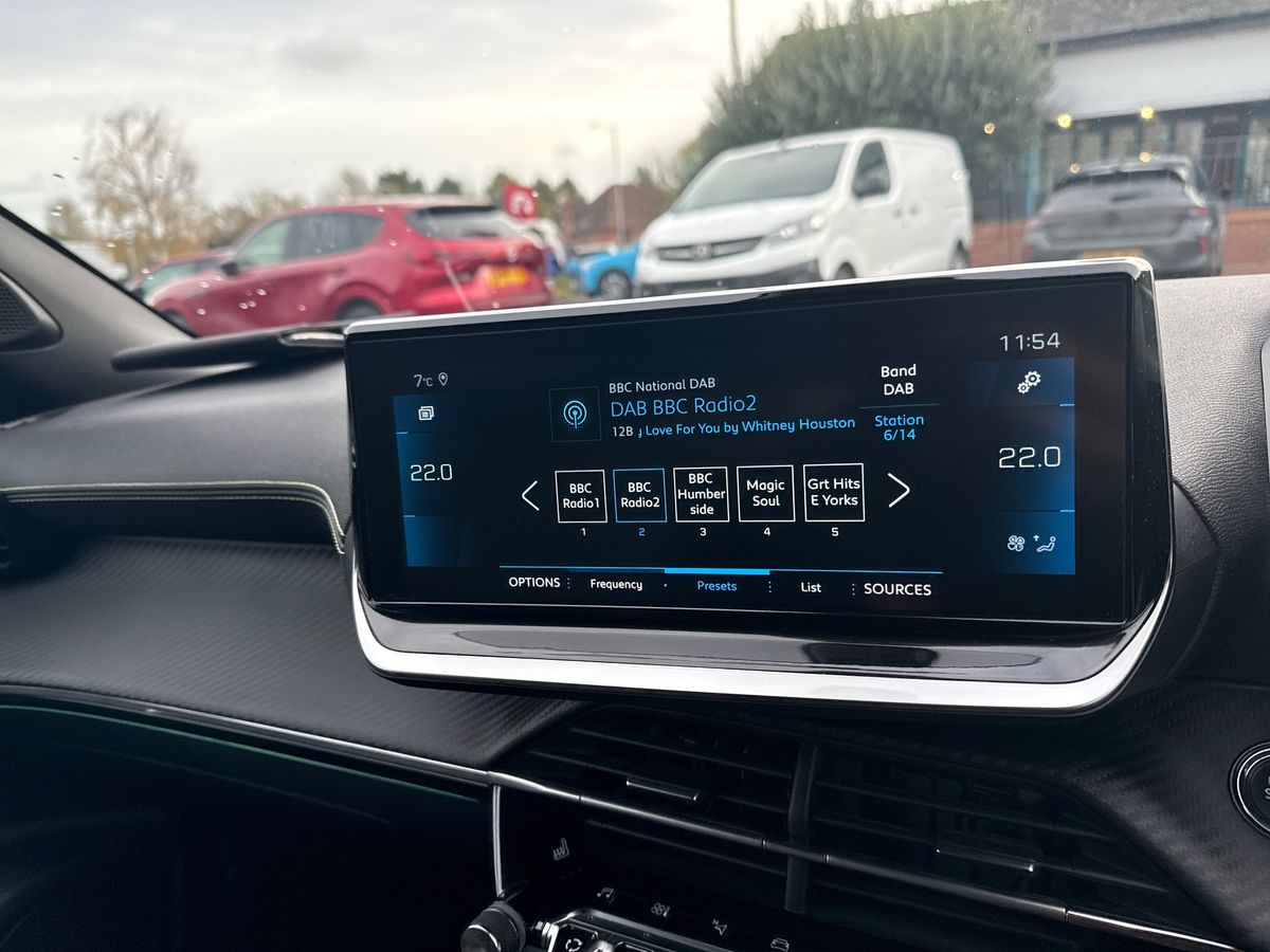 Used Peugeot 2008 2022 for sale - 76364493: Photo 29