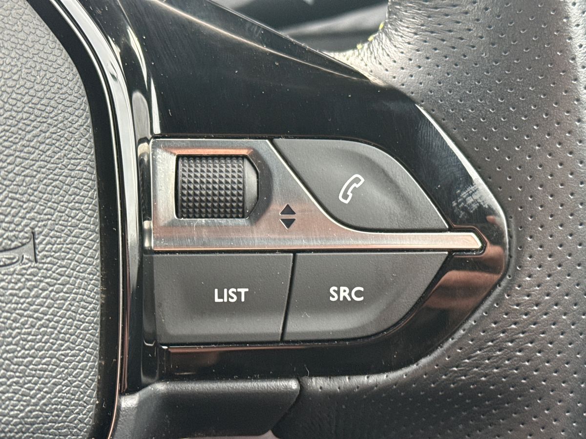 Used Peugeot 2008 2022 for sale - 76364493: Photo 33