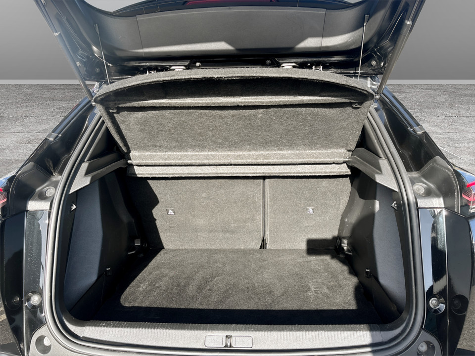 Used Peugeot 2008 2023 for sale - 77555539: Photo 12