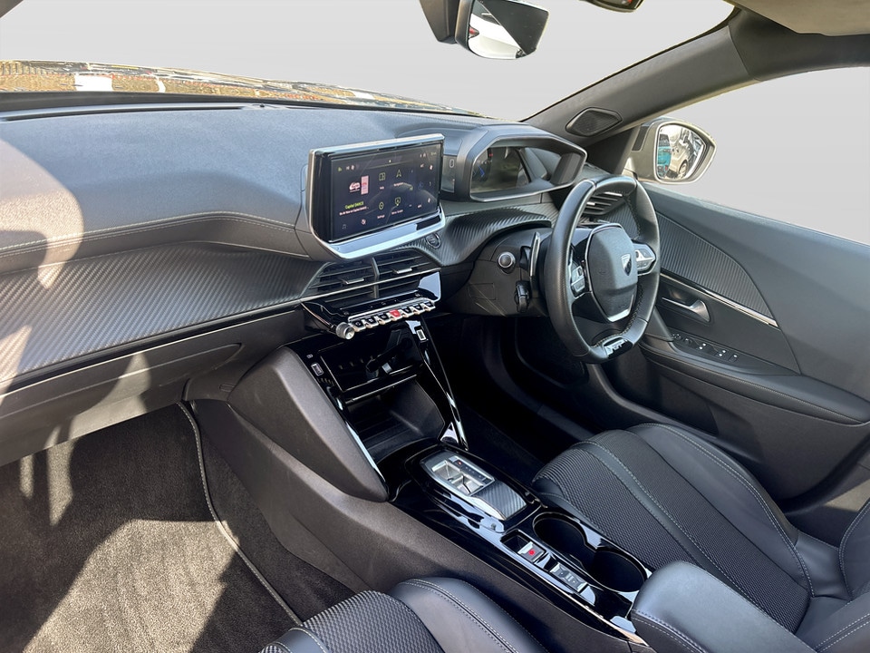 Used Peugeot 2008 2023 for sale - 77555539: Photo 17