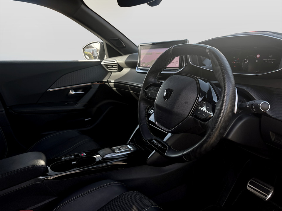 Used Peugeot 2008 2023 for sale - 77555539: Photo 25