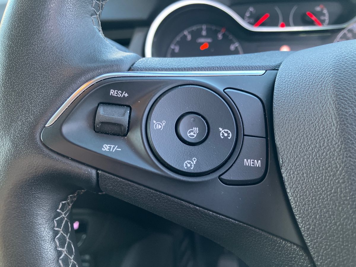 Used Vauxhall Crossland 2022 for sale - 76931814: Photo 16