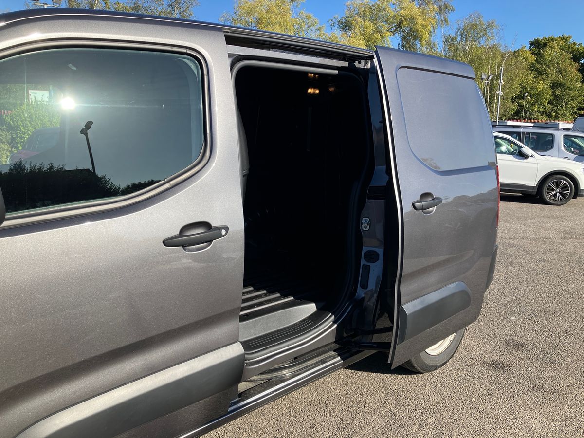 Vehicle 28