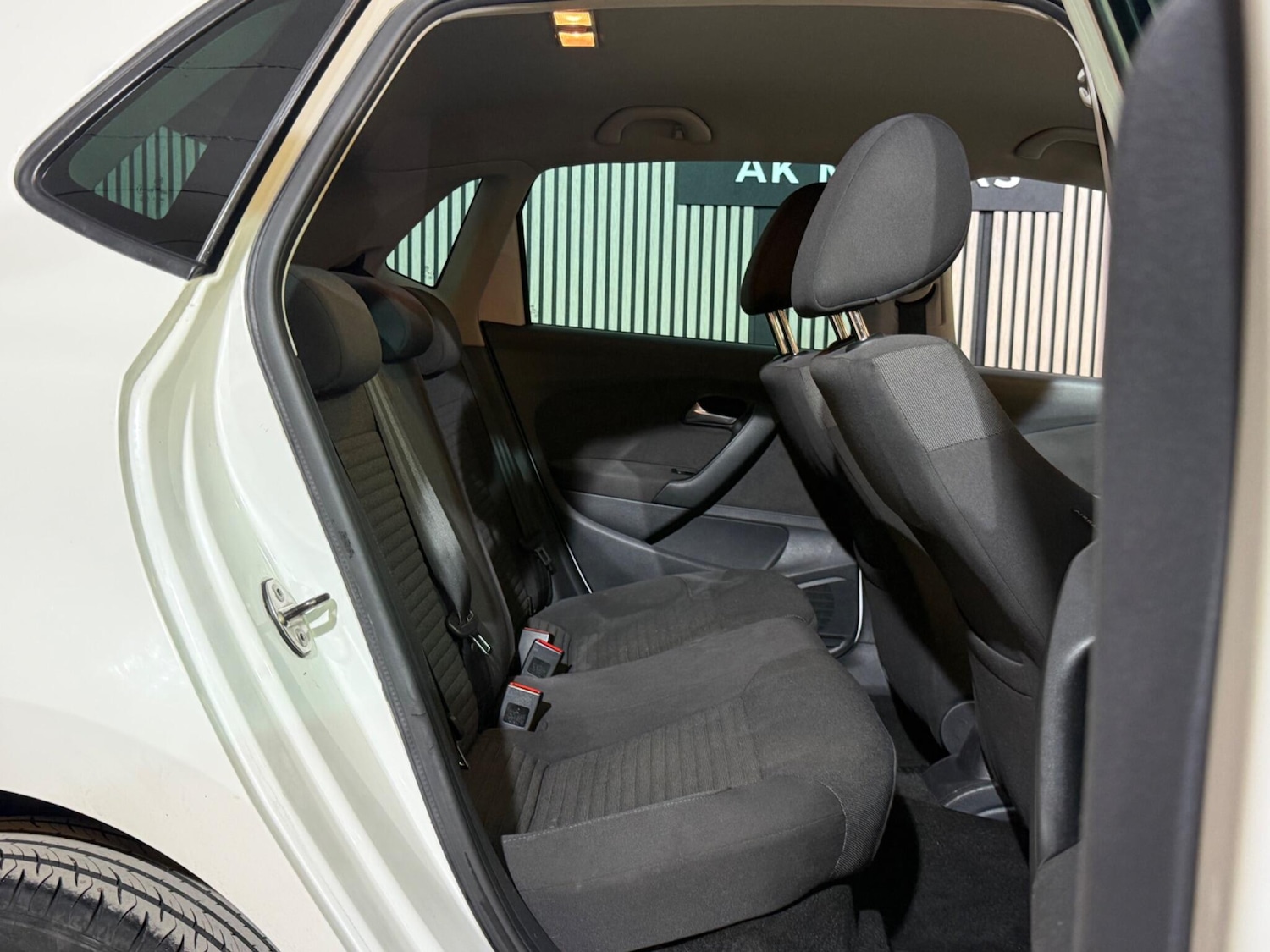 Used Volkswagen Polo 2012 for sale - 77769424: Photo 25