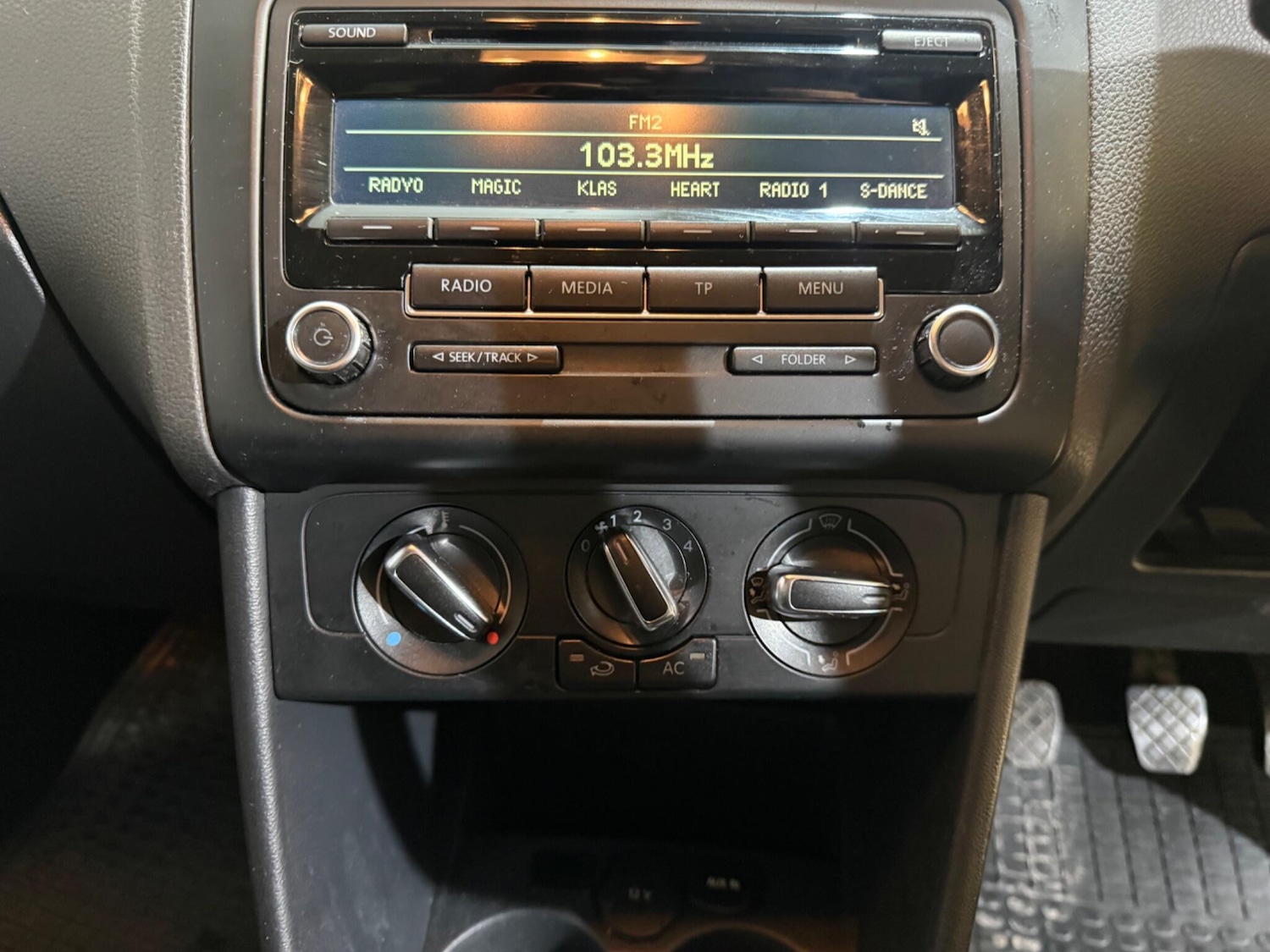 Used Volkswagen Polo 2012 for sale - 77769424: Photo 30