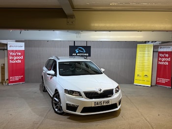 Used Skoda Octavia 2015 for sale - 78115020: Photo