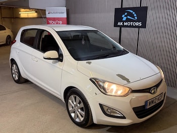 Used Hyundai i20 2012 for sale - 77670468: Photo