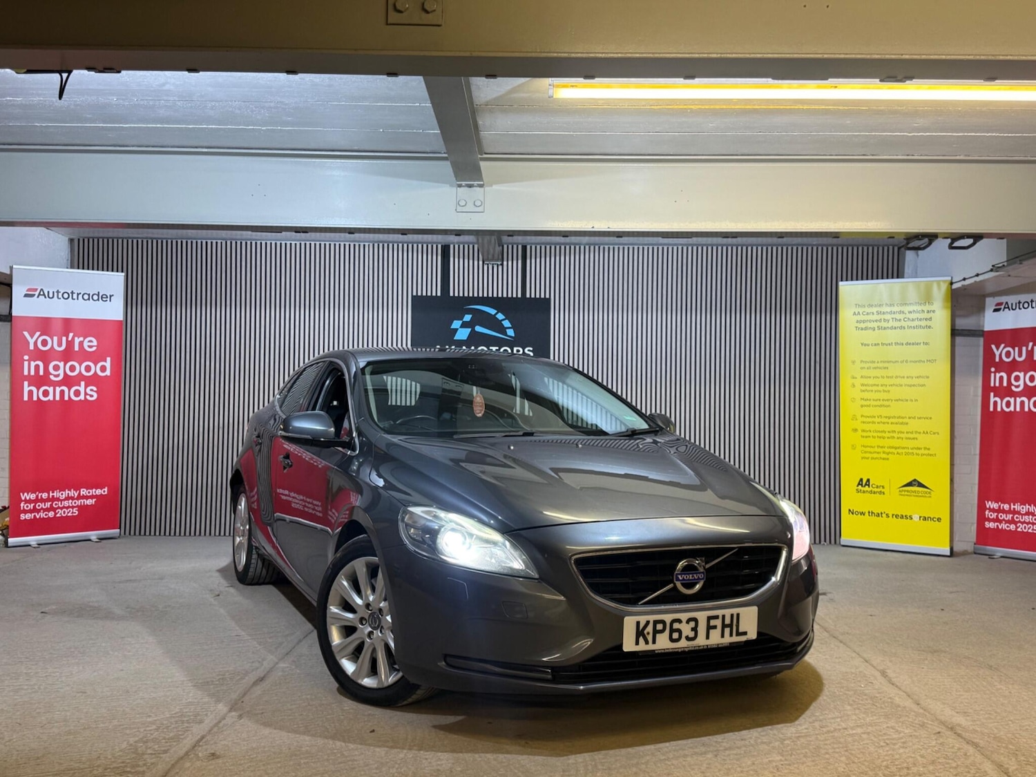 Used Volvo V40 2013 for sale - 77550170: Photo 5