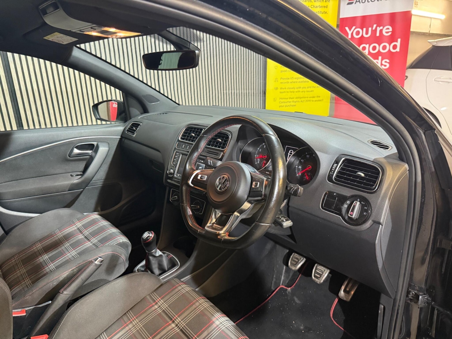 Used Volkswagen Polo 2016 for sale - 76513308: Photo 17