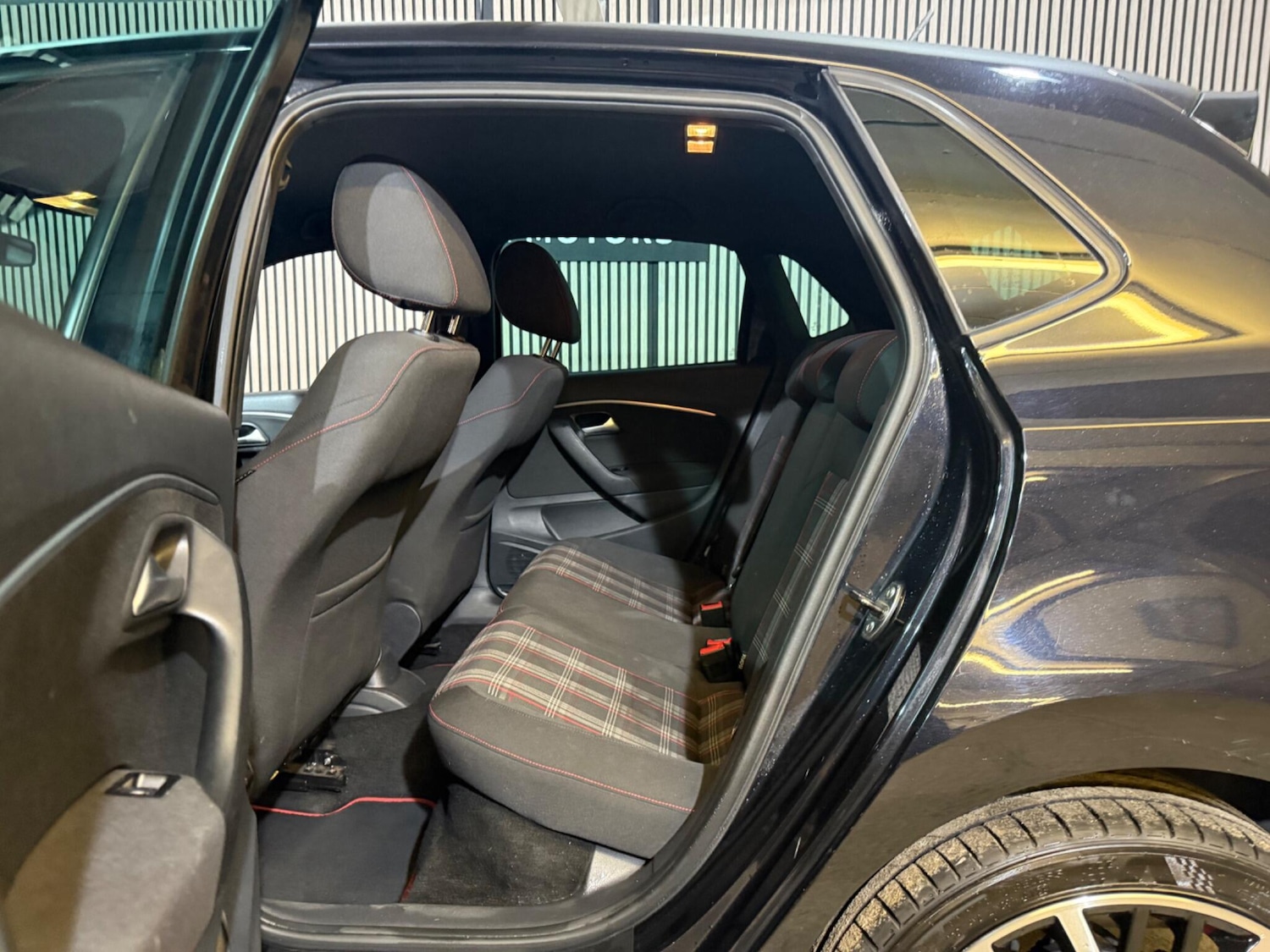 Used Volkswagen Polo 2016 for sale - 76513308: Photo 27