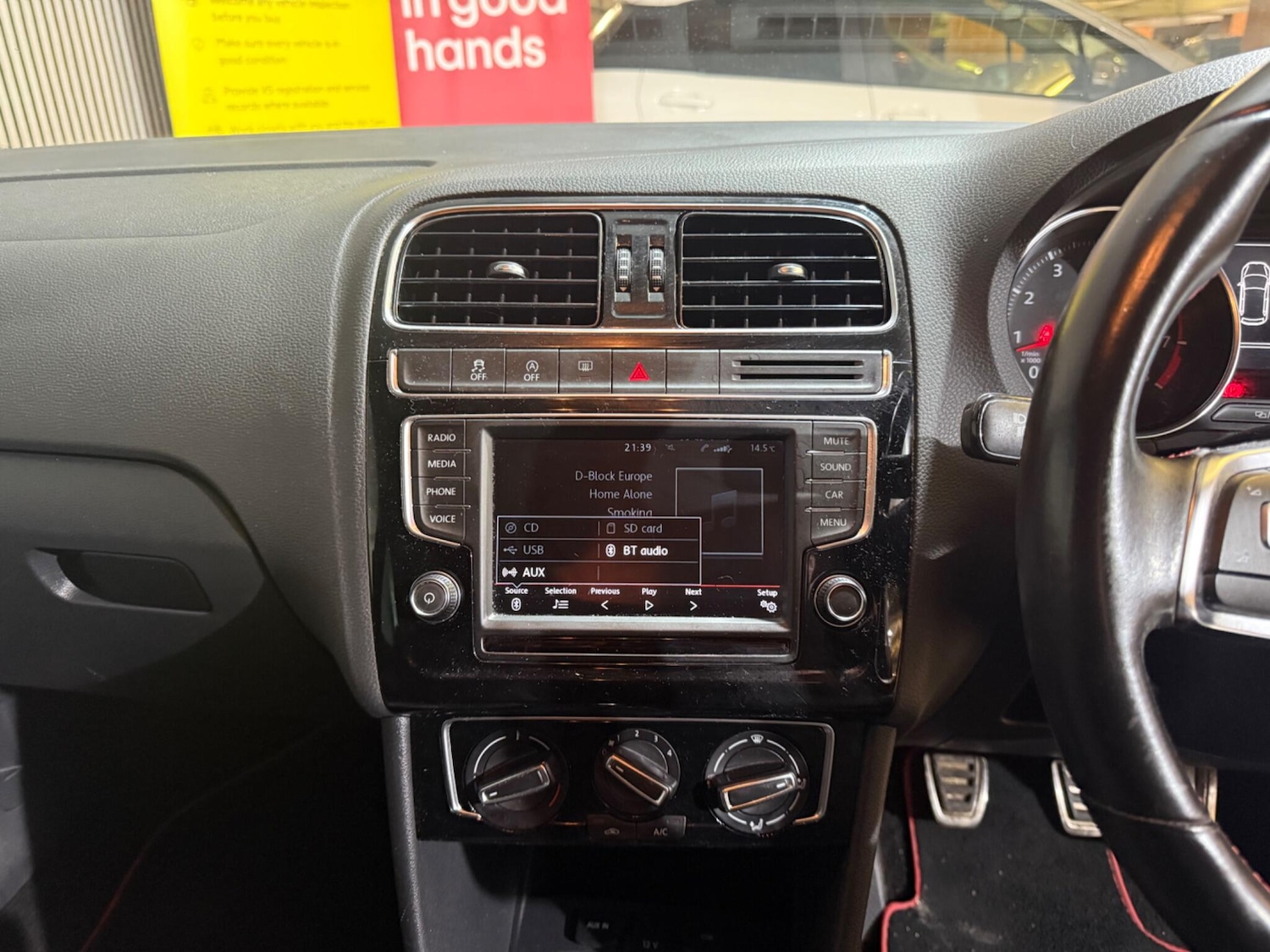 Used Volkswagen Polo 2016 for sale - 76513308: Photo 43