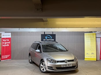 Used Volkswagen Golf 2015 for sale - 79324602: Photo