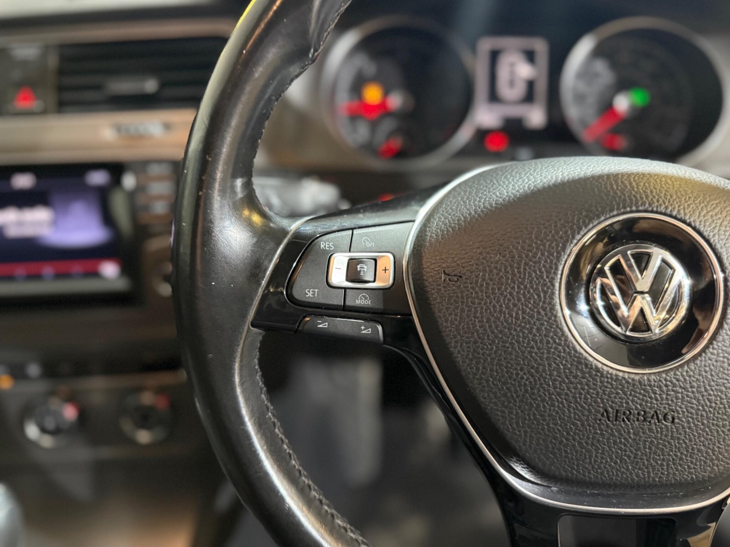 Used Volkswagen Golf 2013 for sale - 76440696: Photo 24