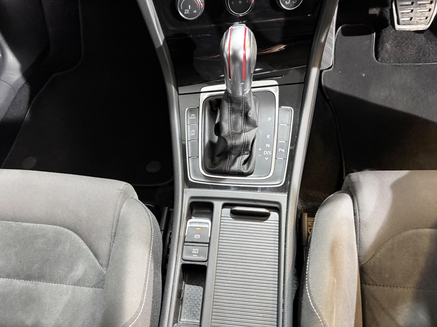 Used Volkswagen Golf 2014 for sale - 76990406: Photo 22