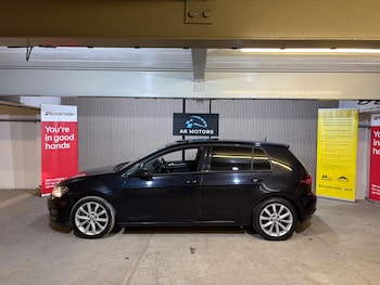 Used Volkswagen Golf 2014 for sale - 76990406: Photo