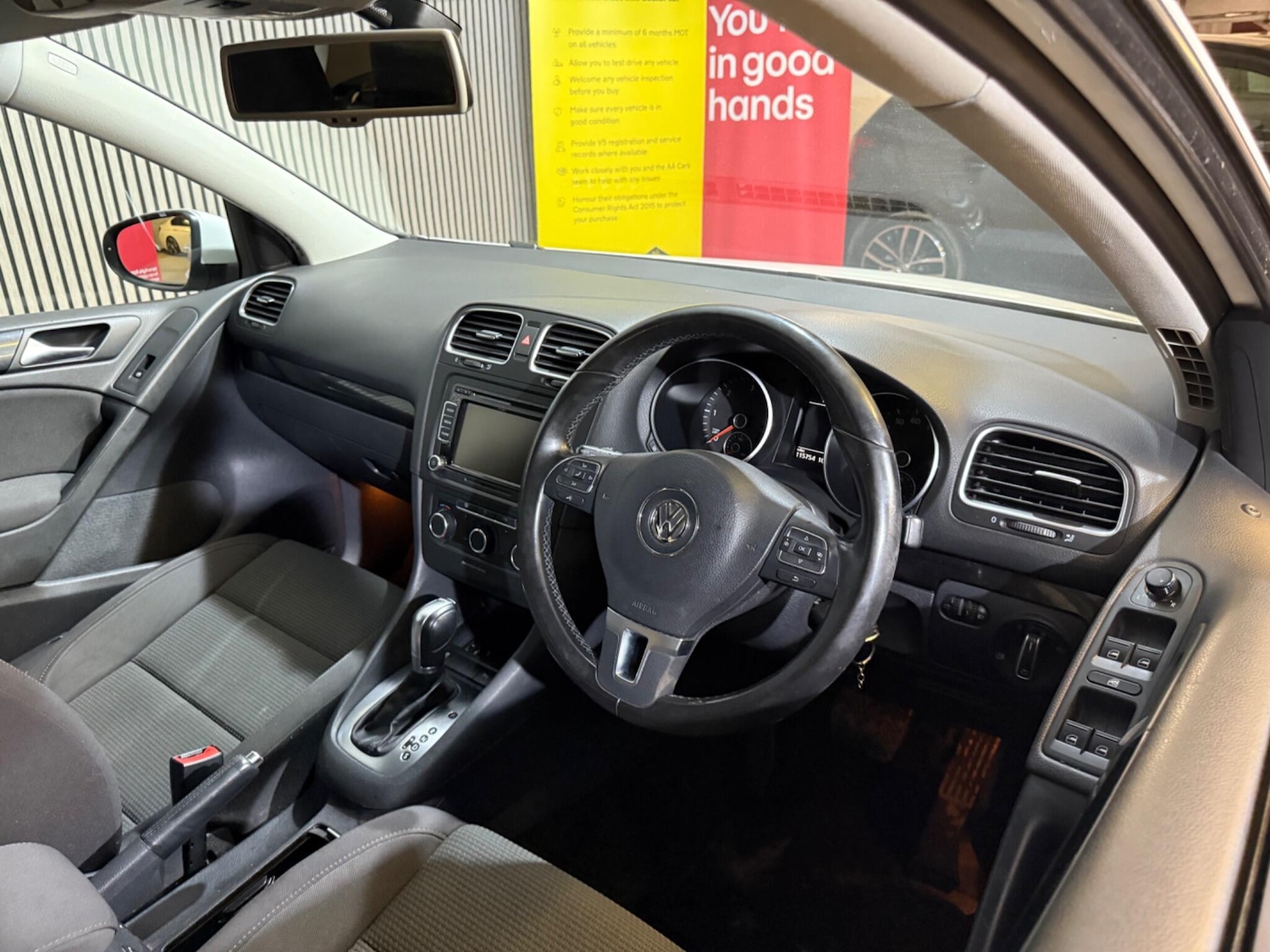 Used Volkswagen Golf 2011 for sale - 76936350: Photo 13