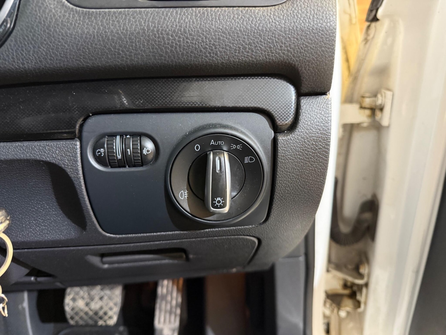 Used Volkswagen Golf 2011 for sale - 76936350: Photo 20