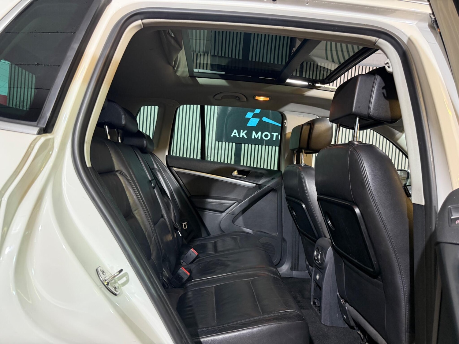 Used Volkswagen Tiguan 2012 for sale - 76424557: Photo 22