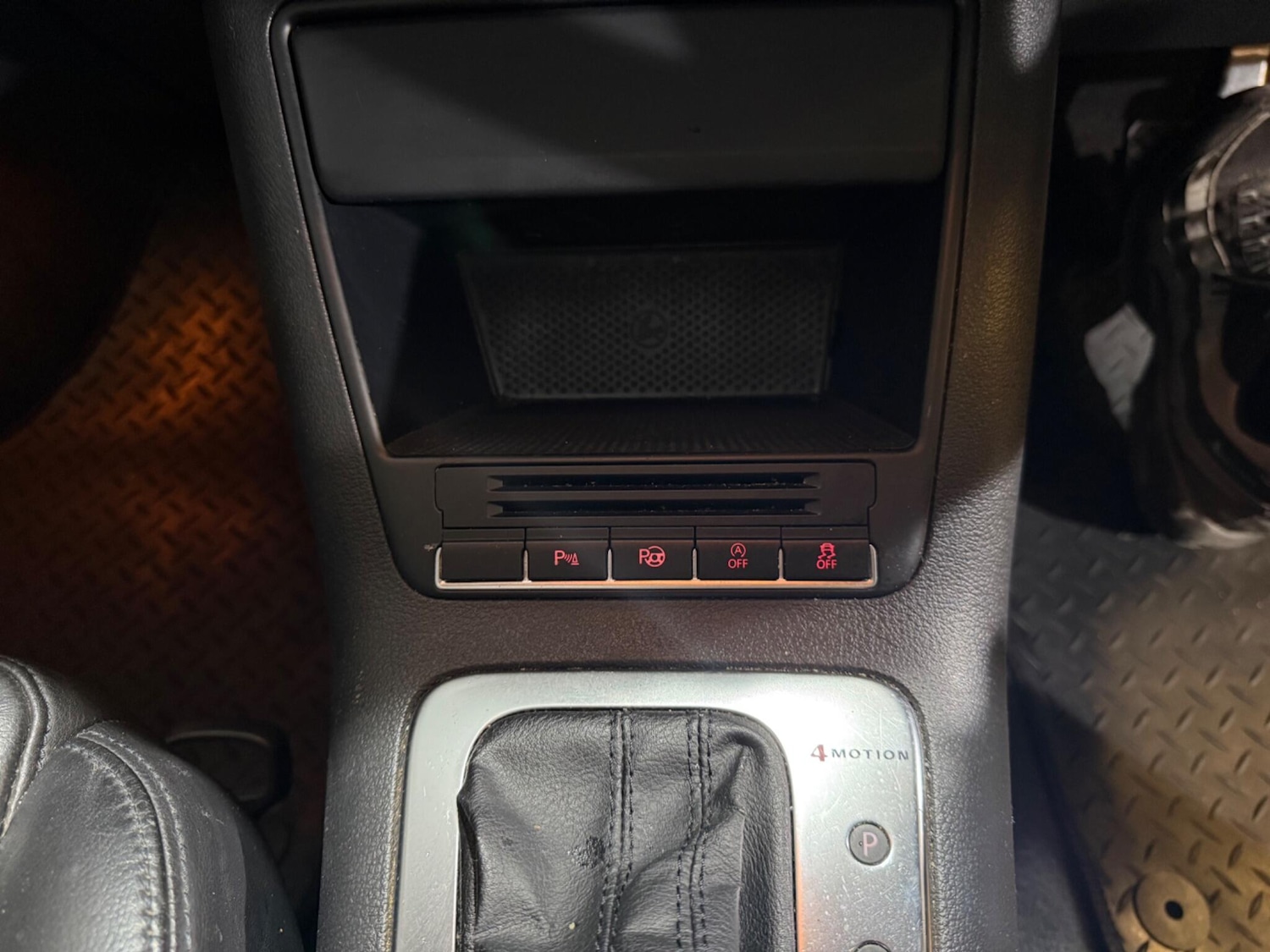 Used Volkswagen Tiguan 2012 for sale - 76424557: Photo 38