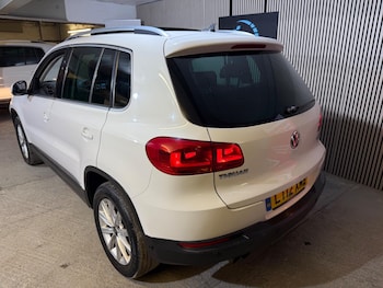 Used Volkswagen Tiguan 2012 for sale - 76424557: Photo