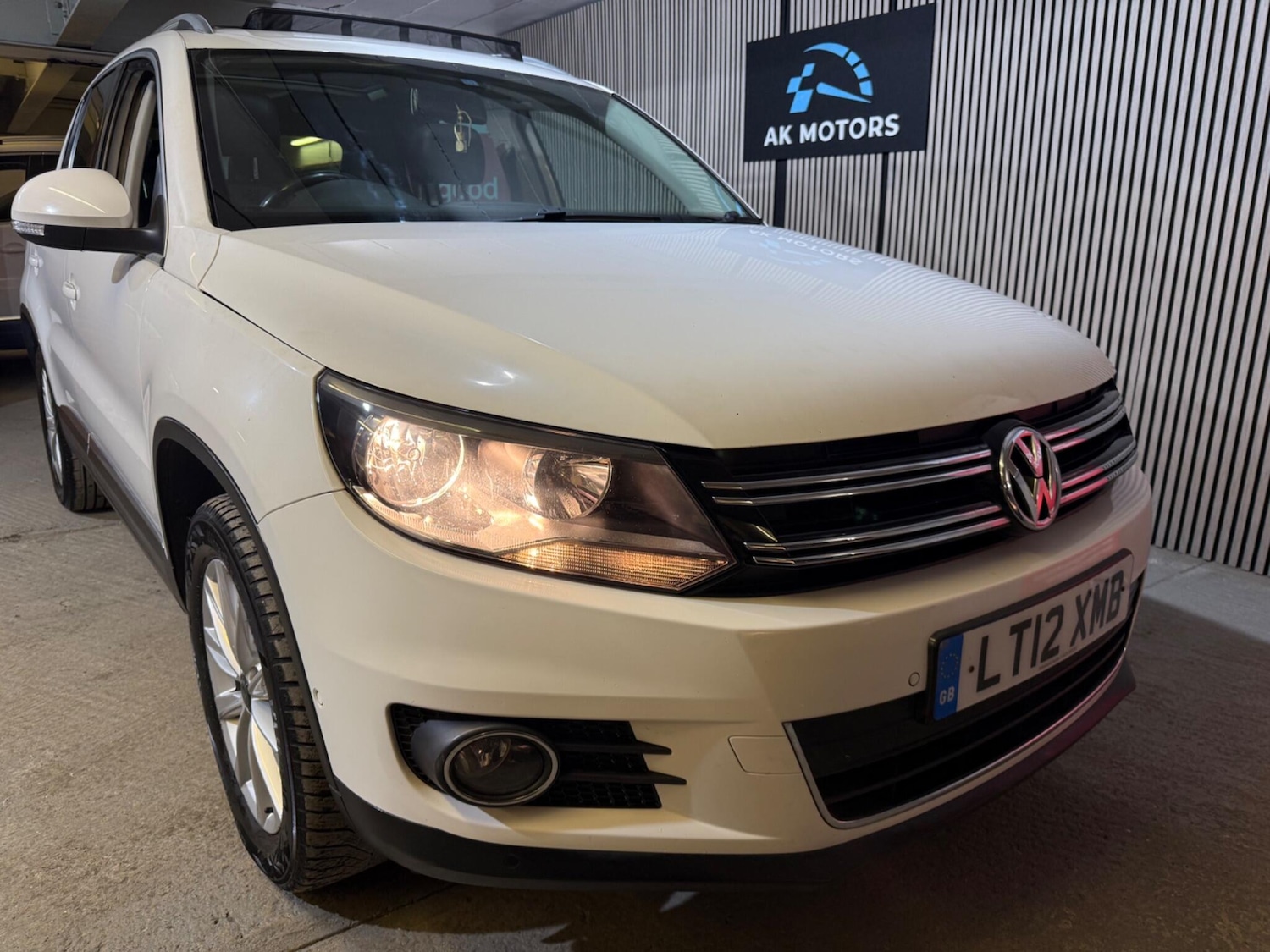 Used Volkswagen Tiguan 2012 for sale - 76424557: Photo 8