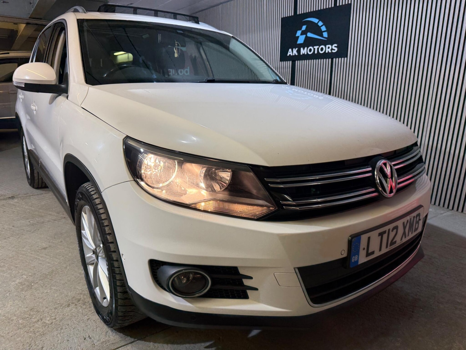 Used Volkswagen Tiguan 2012 for sale - 76424557: Photo 9