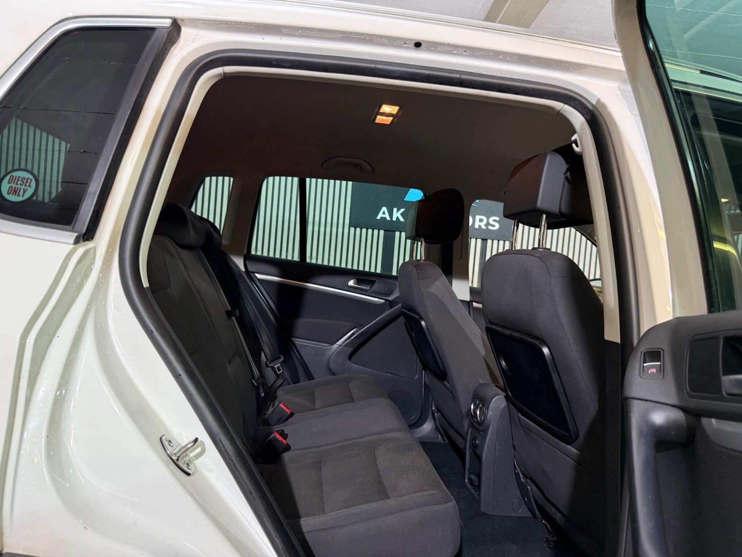 Used Volkswagen Tiguan 2012 for sale - 76424735: Photo 15