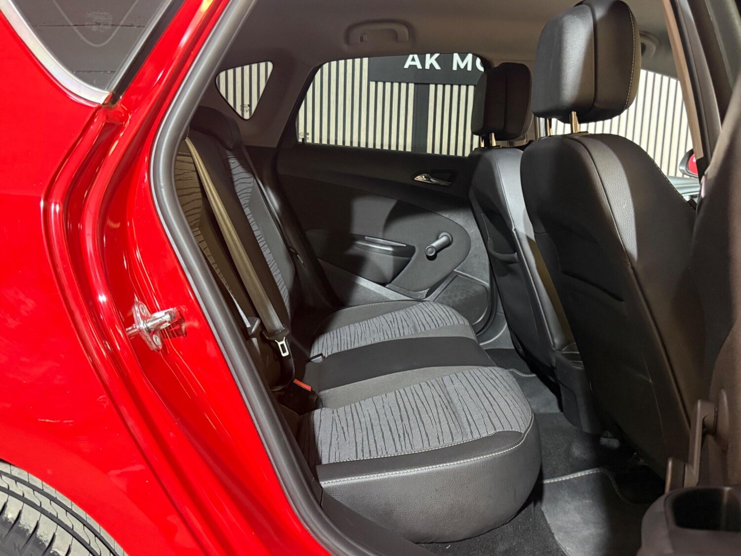 Used Vauxhall Astra for sale - 77909112: Photo 21