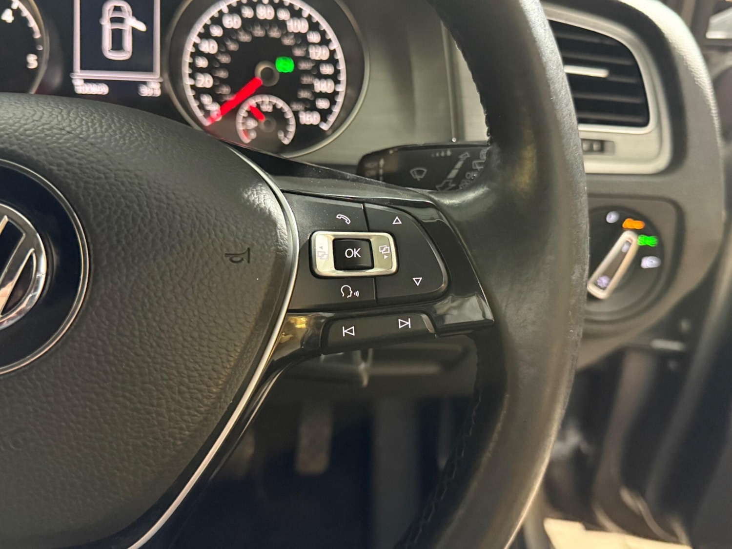 Used Volkswagen Golf 2013 for sale - 77279551: Photo 25