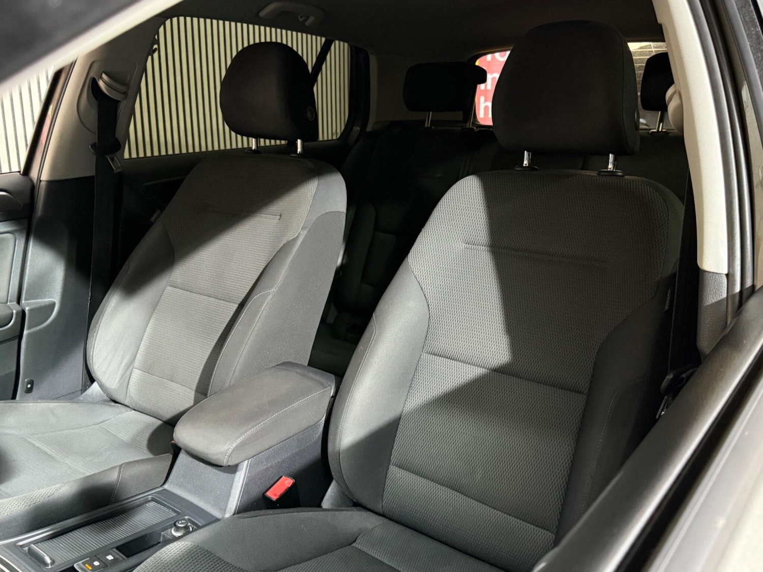 Used Volkswagen Golf 2013 for sale - 77279551: Photo 31