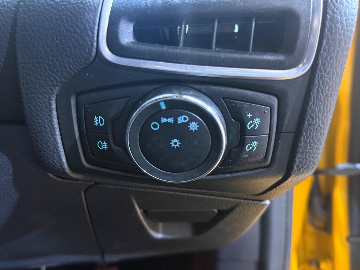 Used Ford Focus 2013 for sale - 77633339: Photo 33