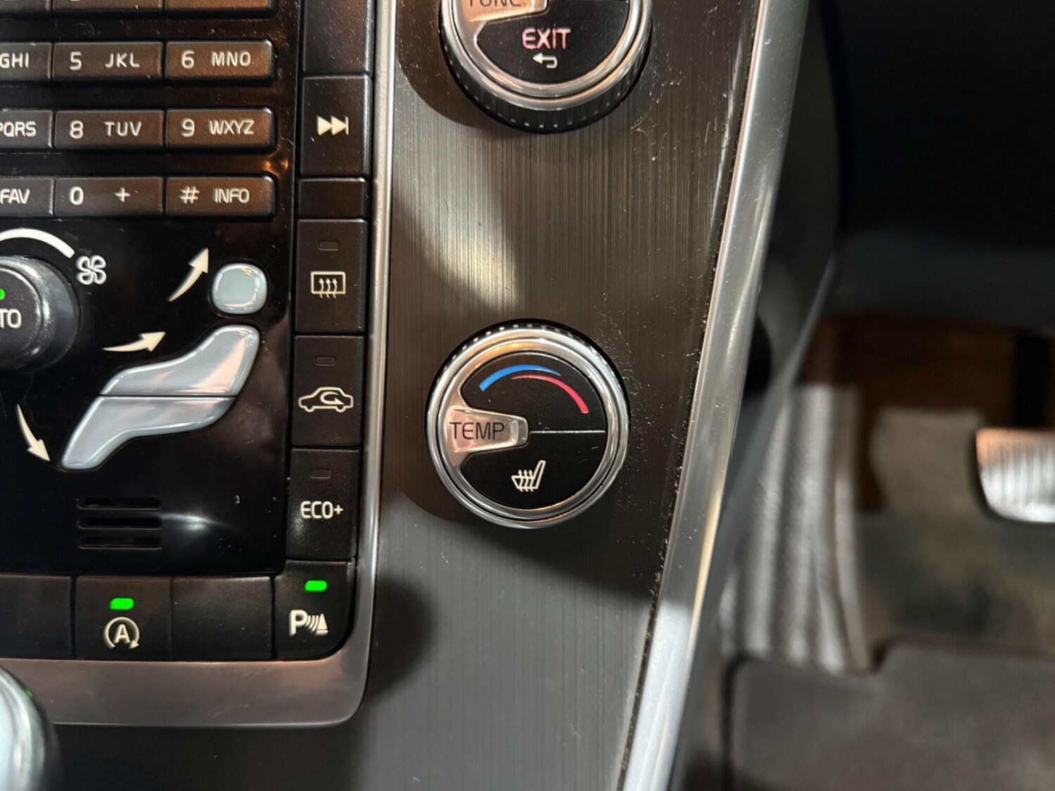 Used Volvo XC60 for sale - 77510009: Photo 39