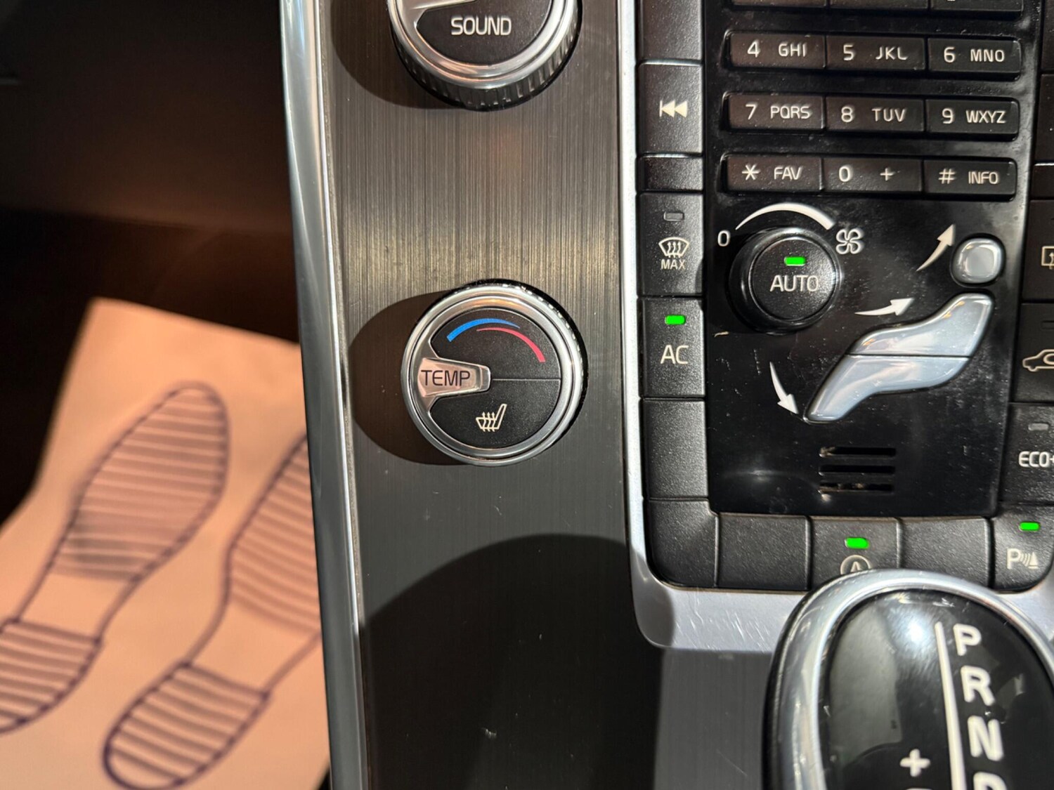 Used Volvo XC60 for sale - 77510009: Photo 40