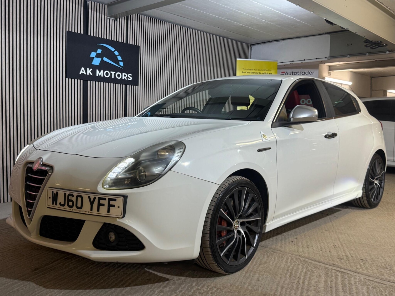 Used Alfa Romeo Giulietta 2010 for sale - 77769418: Photo 11