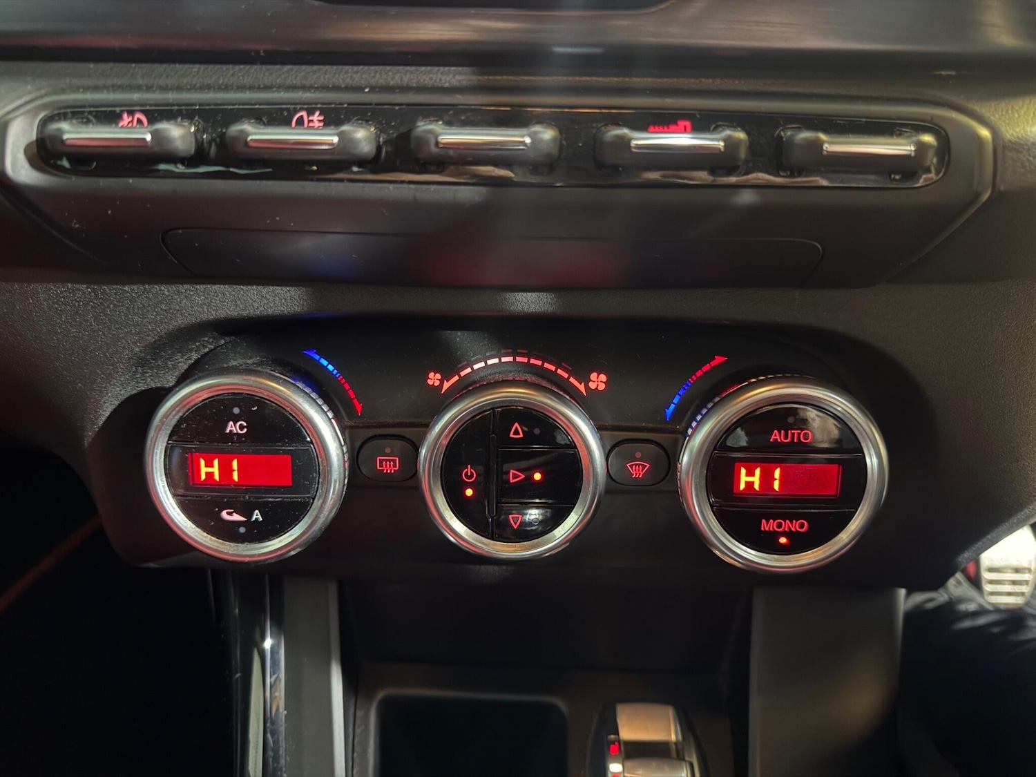 Used Alfa Romeo Giulietta 2010 for sale - 77769418: Photo 35