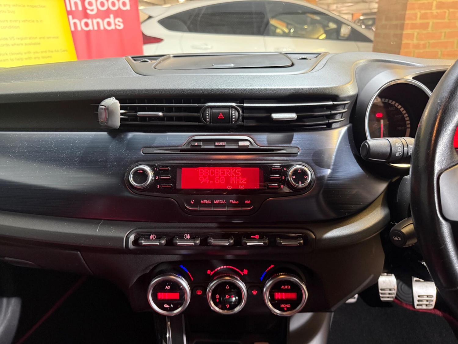 Used Alfa Romeo Giulietta 2010 for sale - 77769418: Photo 46