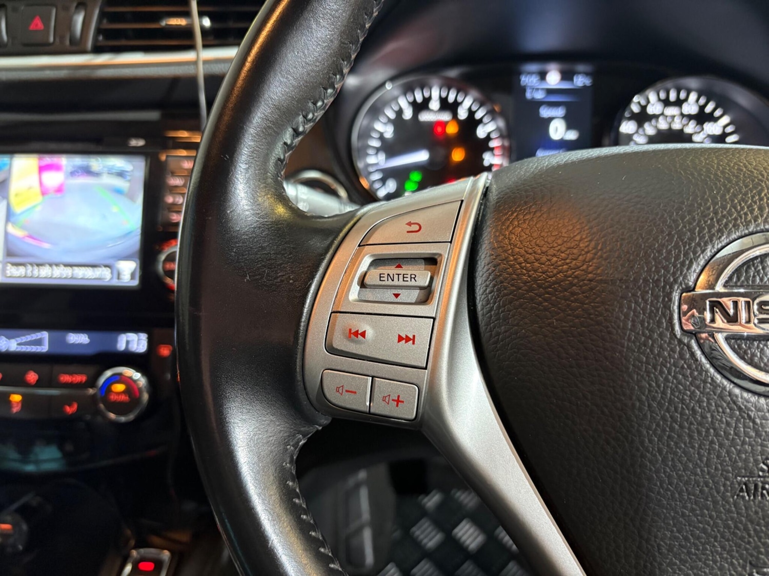 Used Nissan Qashqai 2016 for sale - 76528061: Photo 29