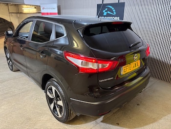 Used Nissan Qashqai 2016 for sale - 76528061: Photo