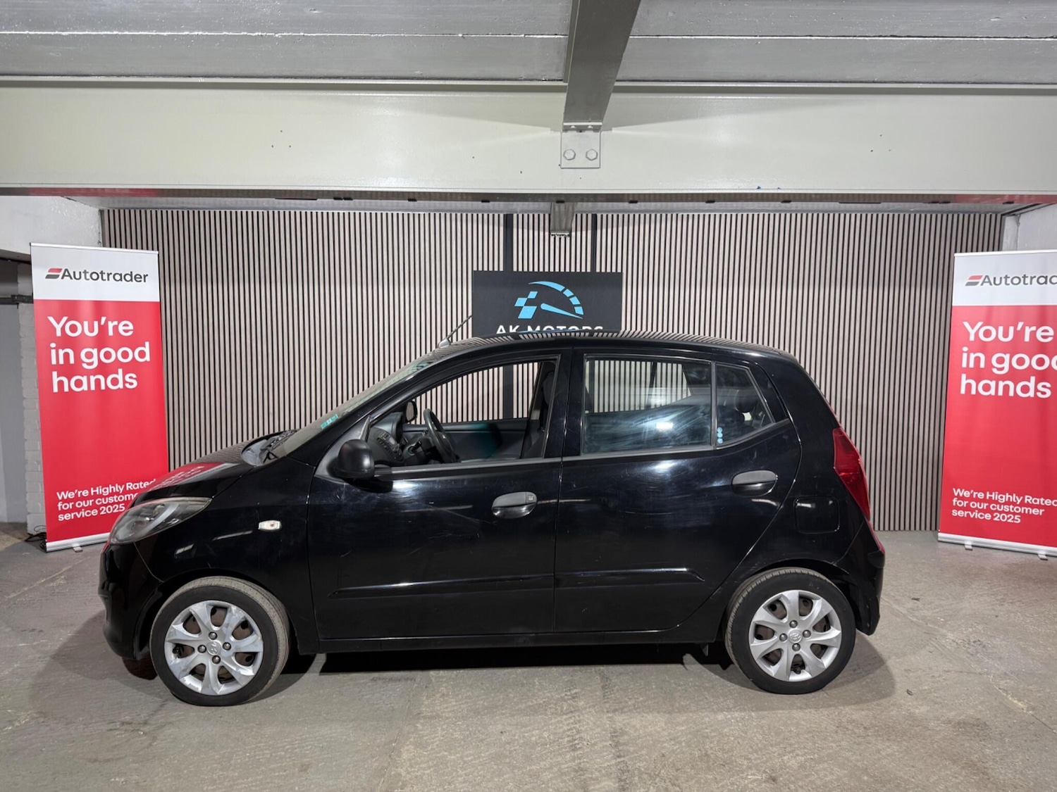 Used Hyundai i10 2012 for sale - 76423529: Photo 13
