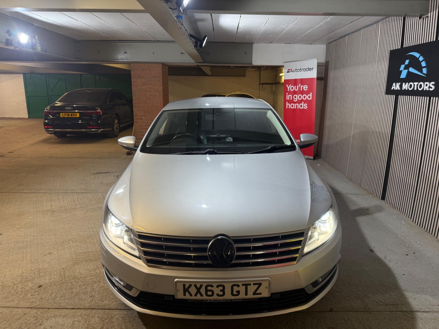 Used Volkswagen CC 2013 for sale - 77054037: Photo 2