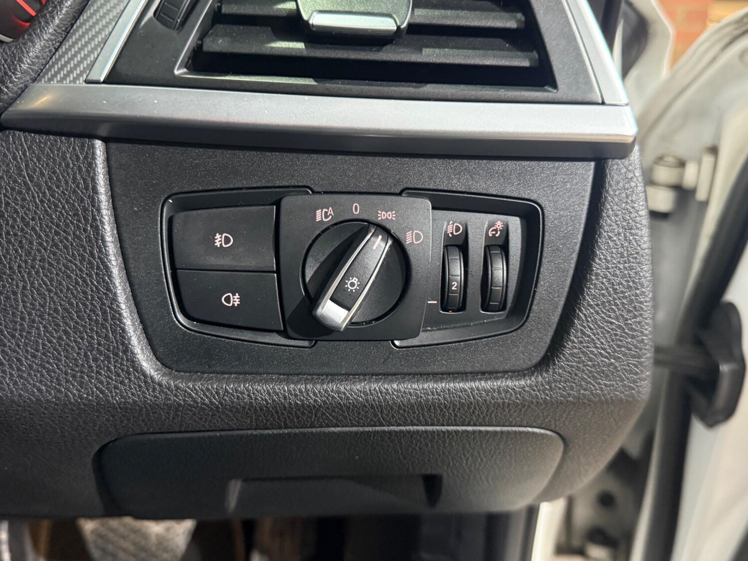 Used BMW 3 Series 2019 for sale - 77351940: Photo 34