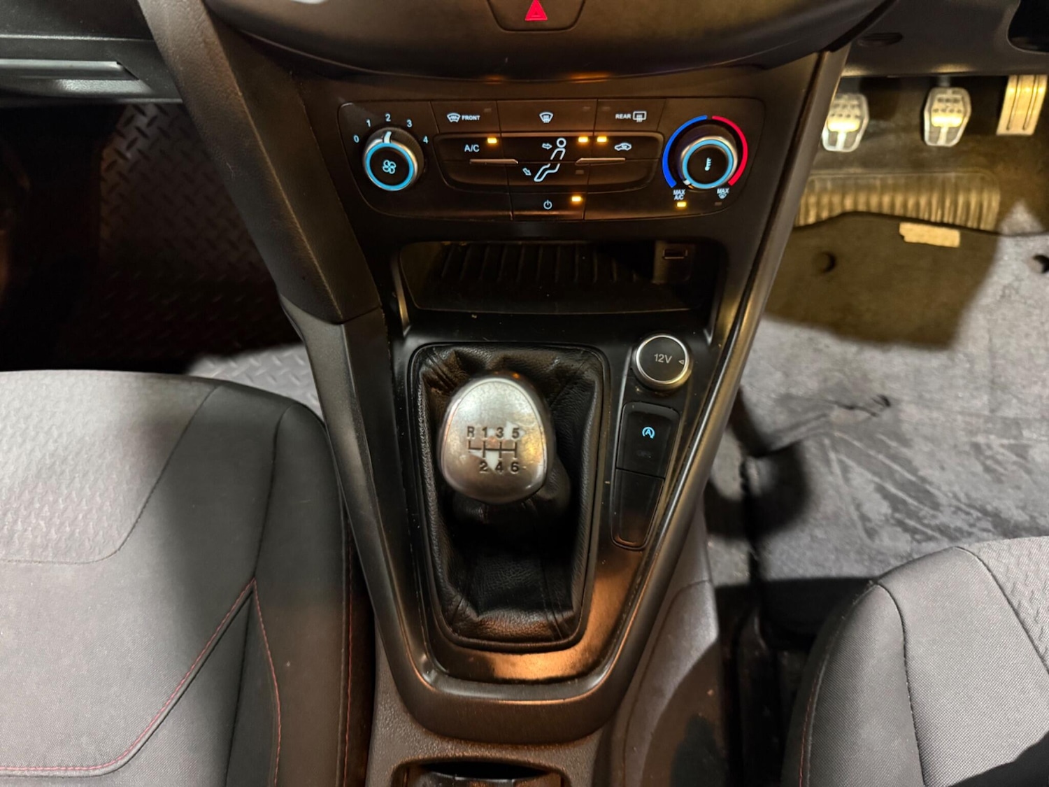 Used Ford Focus 2018 for sale - 77191601: Photo 15