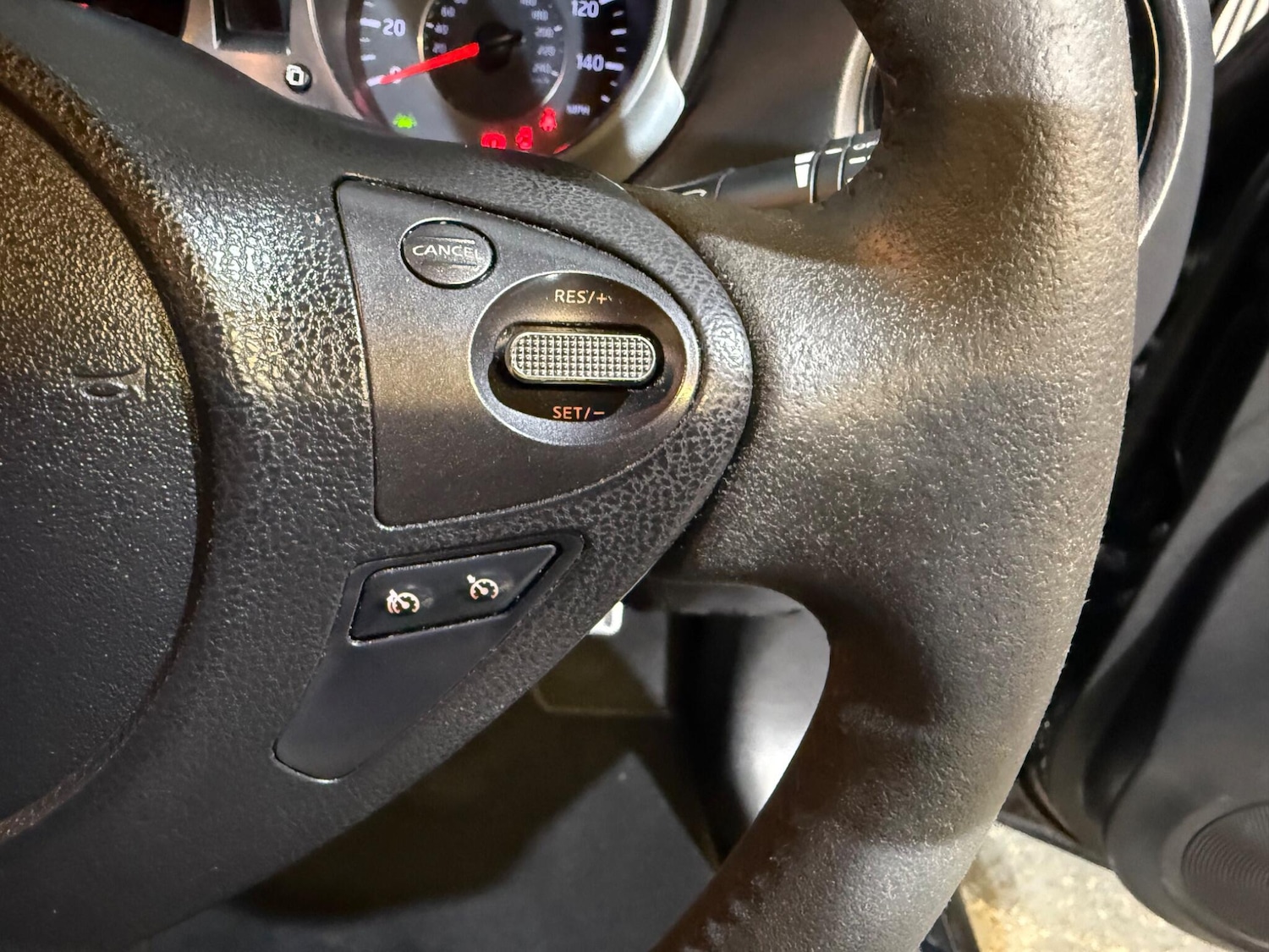 Used Nissan Juke 2015 for sale - 76991071: Photo 19