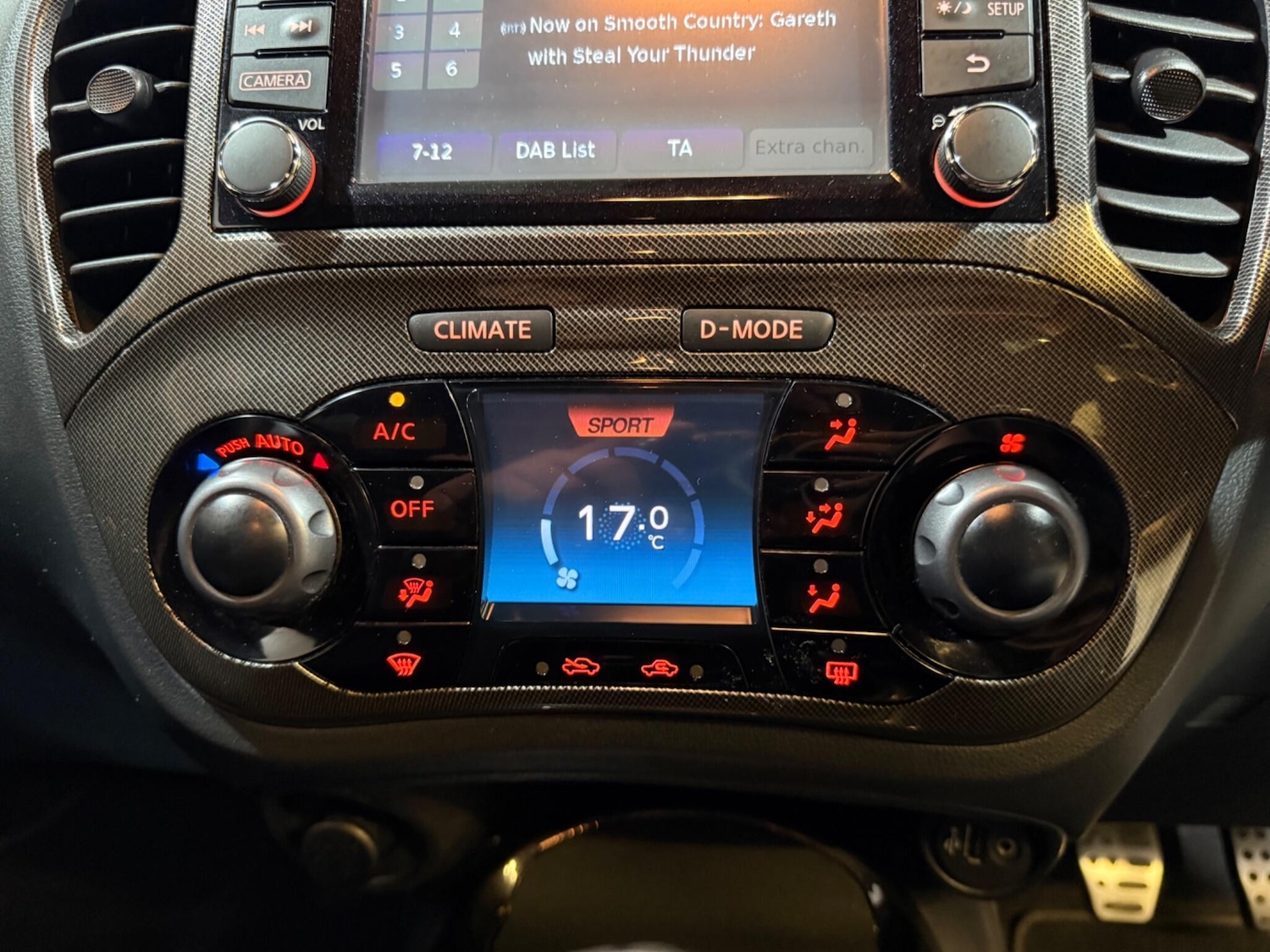 Used Nissan Juke 2015 for sale - 76991071: Photo 30