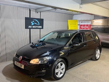 Used Volkswagen Golf 2016 for sale - 79441520: Photo