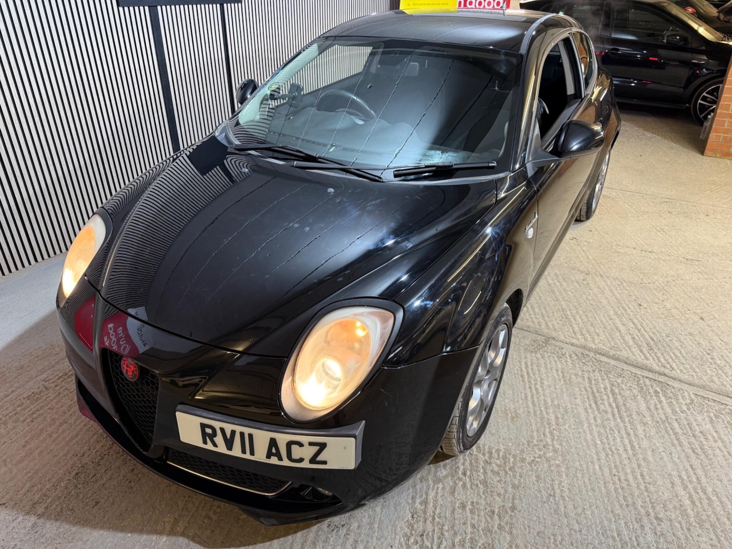 Used Alfa Romeo MiTo 2011 for sale - 76935913: Photo 2