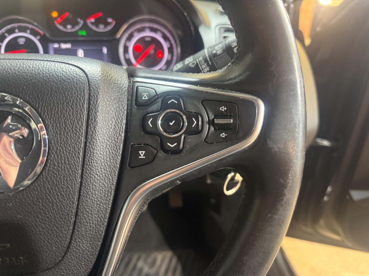 Used Vauxhall Insignia 2016 for sale - 78115480: Photo 28